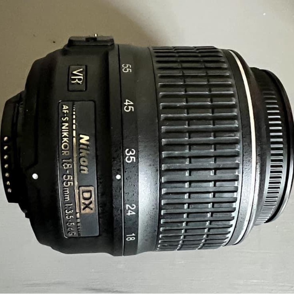 Nikon 18-55mm lens
